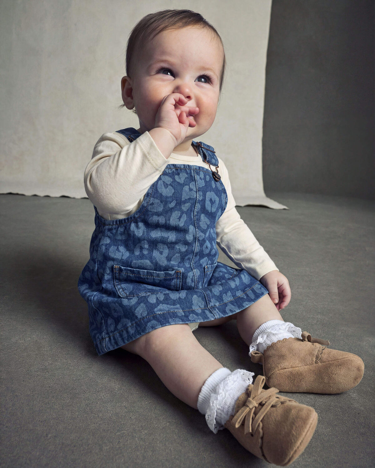 Baby Girl 2-Piece Leopard Denim Long-Sleeve Overall Set - Dark Wash - Image 7