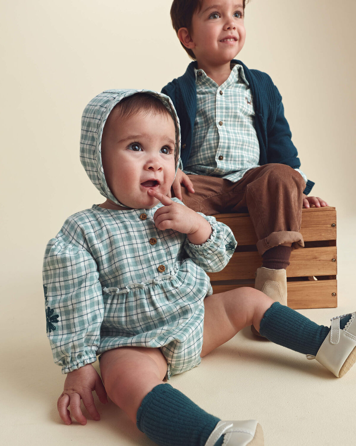 Baby Girl 3-Piece Flannel Long-Sleeve Bubble Set - Green - Image 2