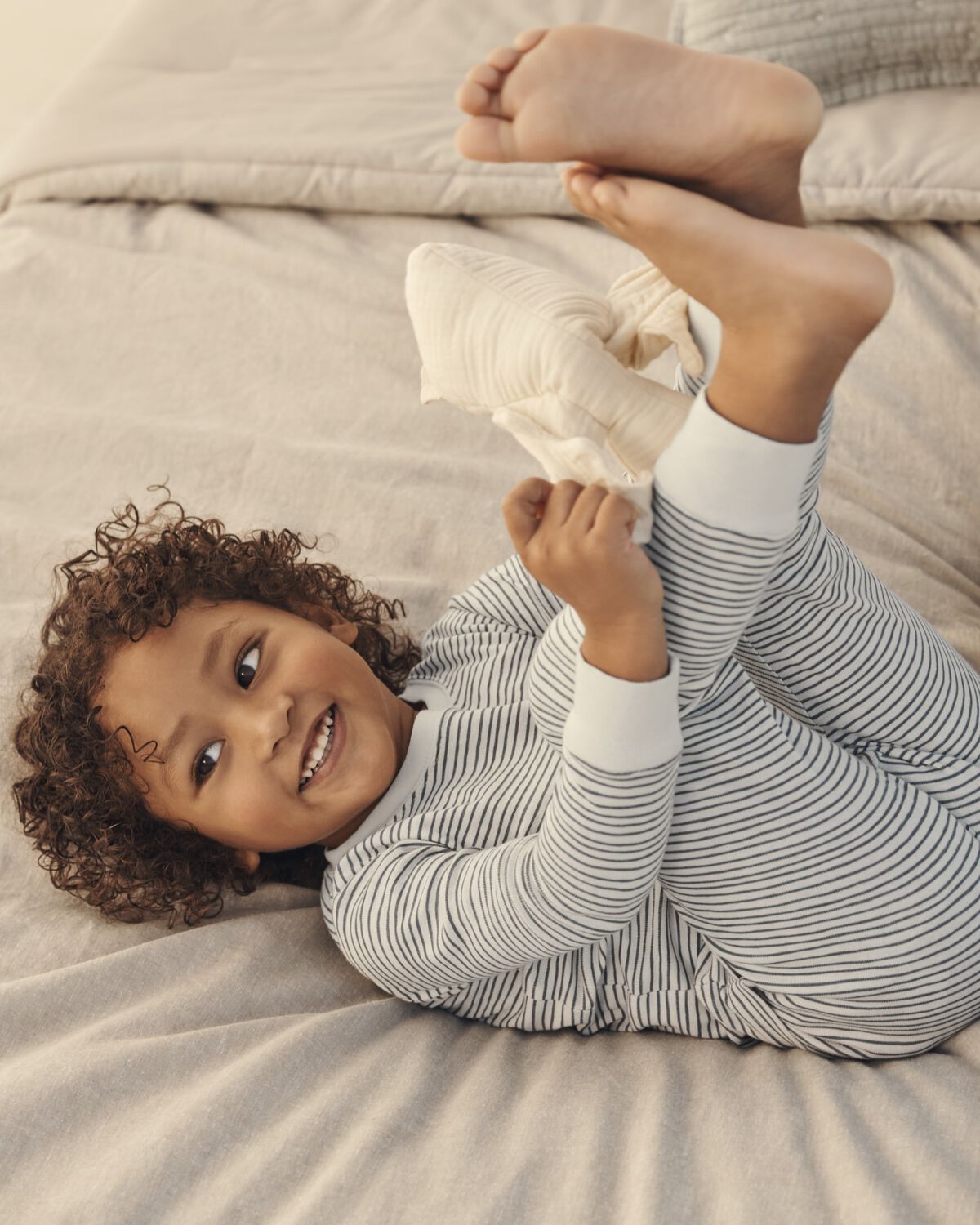 Toddler Organic Cotton Pajamas Set in Stripes - Image 2