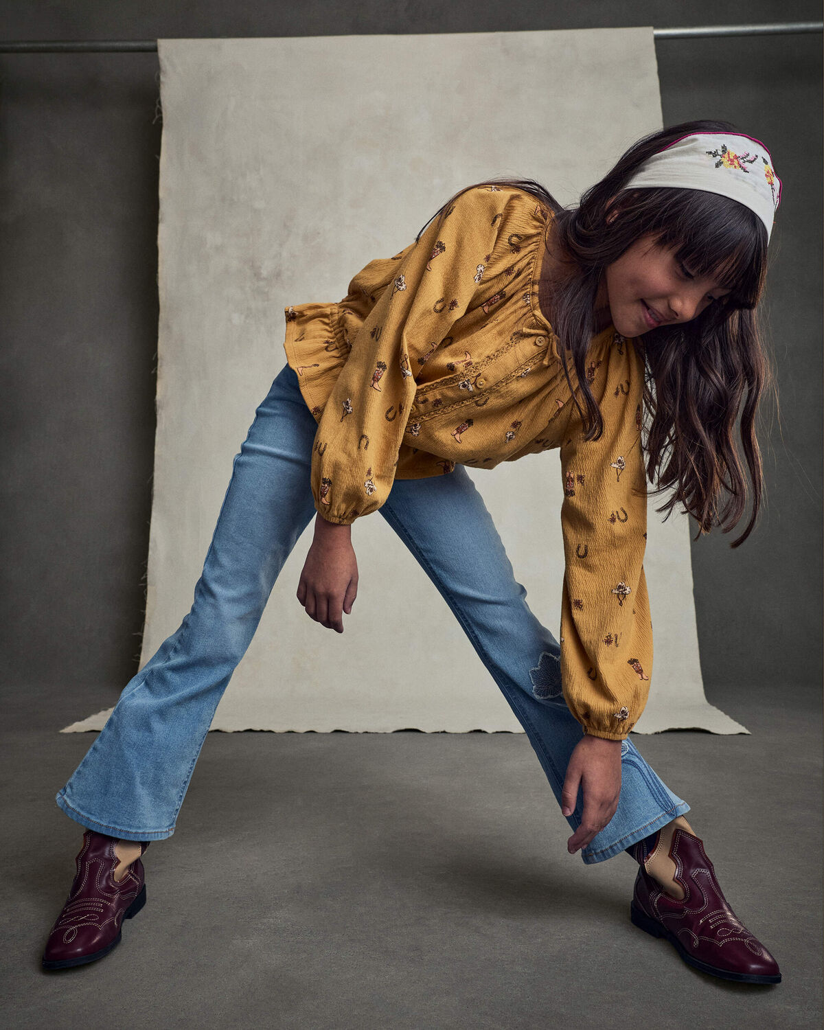 Girls Floral Denim Flare Jeans - Light Wash - Image 4