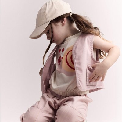 Toddler Girl Cropped Vest with Otter Pockets - Light Pink