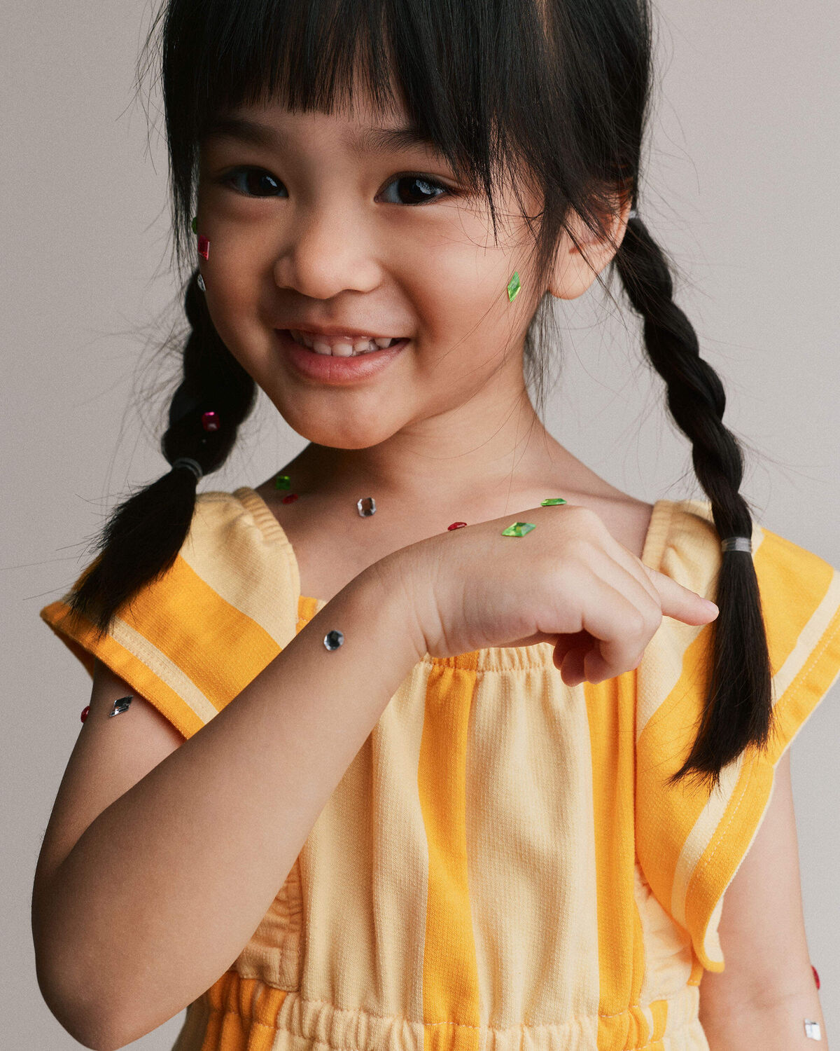 Toddler Girl Ruffle Sleeve Romper in Stripes - Yellow - Image 4