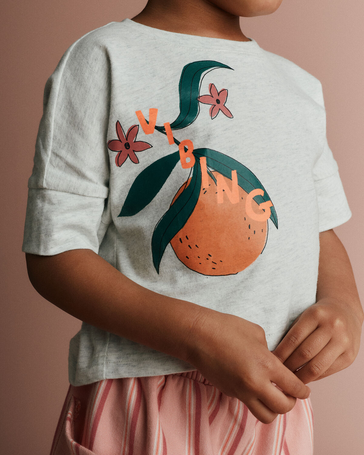Toddler Girl 'Vibing' High-Low Dolman Tee in Clementine Print - Heather Grey - Image 3