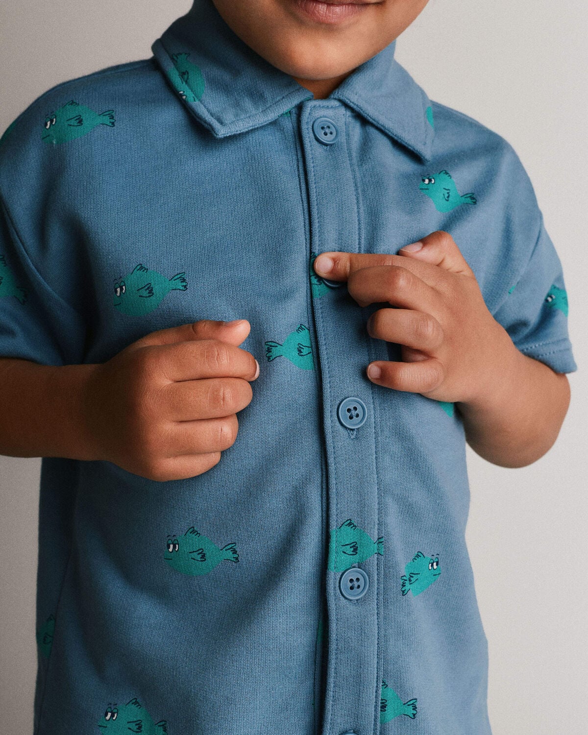 Toddler Boy Button-Down Short-Sleeve Shirt in Fish Print - Slate Blue - Image 4