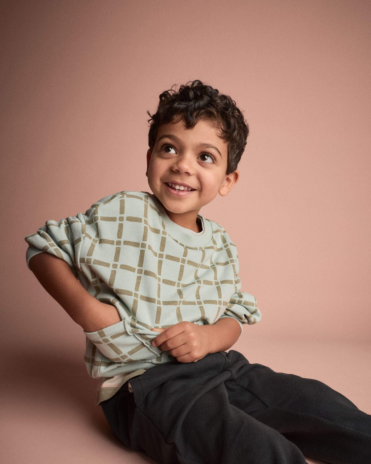 Toddler Otter Sweatshirt™ with Pockets in Checkered Print - Light Blue - Image 3