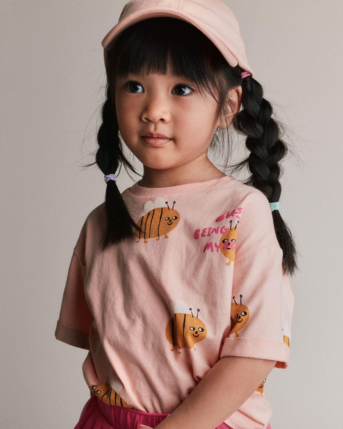 Toddler Girl Rolled Cuff Tee in Bee Print - Light Pink