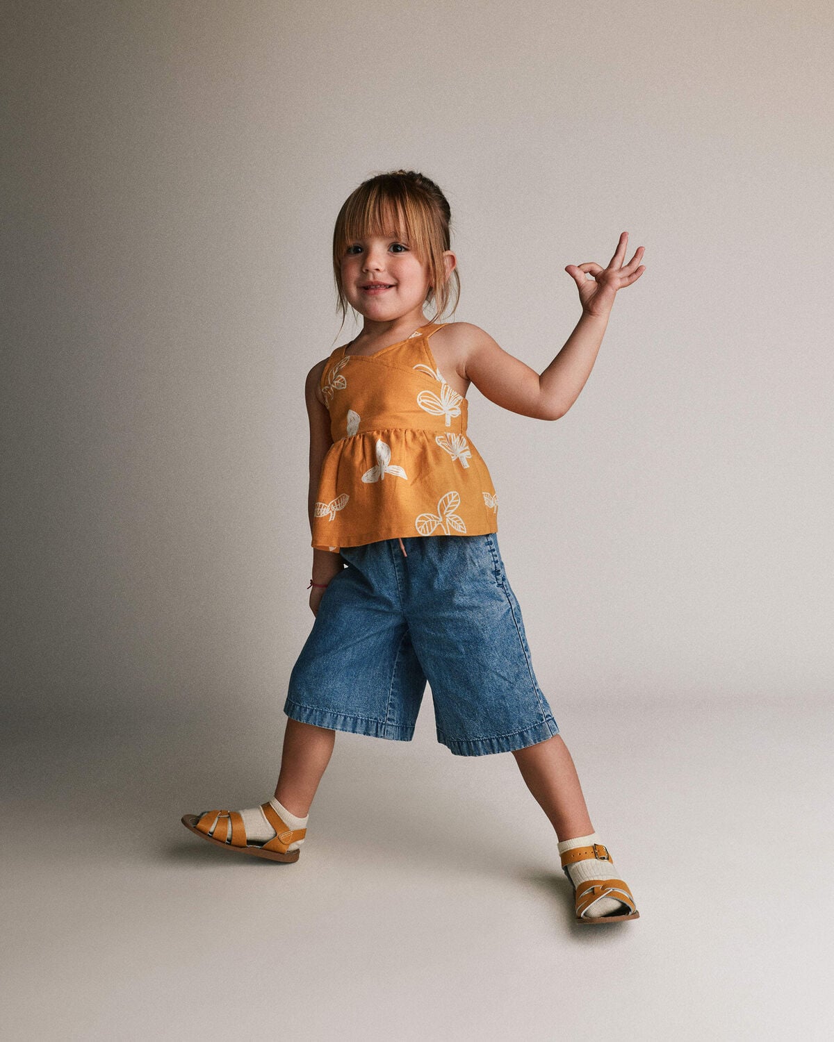 Toddler Girl Wide-Leg Cropped Pant in Chambray - Image 5