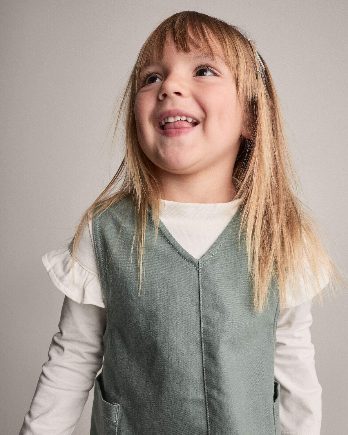 Toddler Girl Otter Pocket Denim Jumper - Olive - Image 4