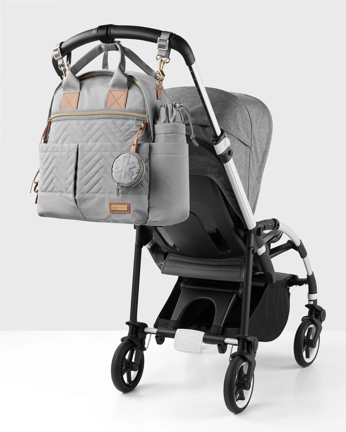 Suite by Skip Hop 6-in-1 Diaper Backpack Set - Image 5