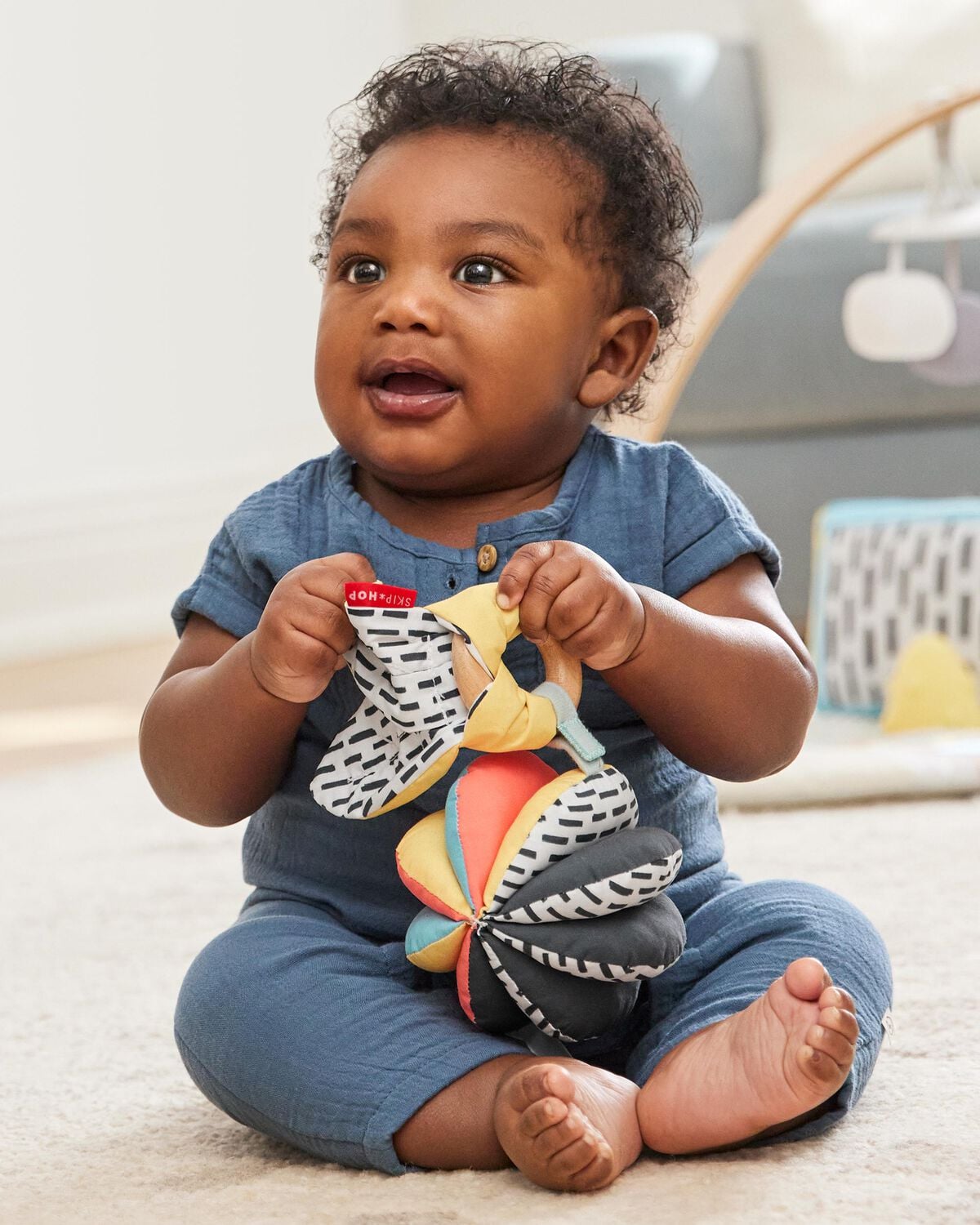 Discoverosity 3-in-1 Montessori-Inspired Baby Stroller Toy - Image 6