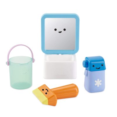 Fresh & Clean Mirror Fun Baby Bath Toy