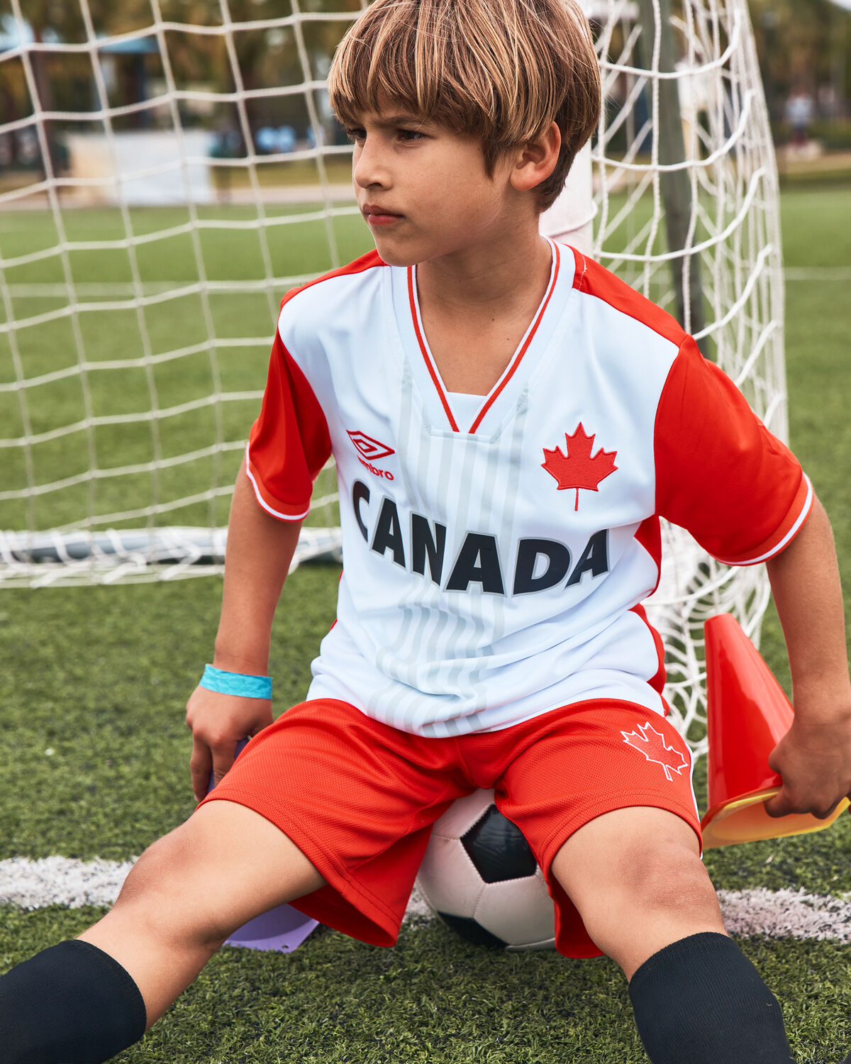 Kids Umbro Canada Soccer Jersey - Red/White - Image 3